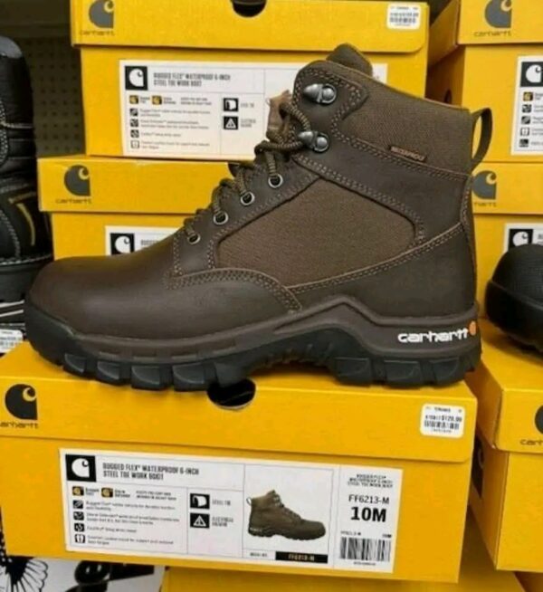 Carhartt boots available pallets cost  and contains 200 pairs all brand new and comes in their boxes
