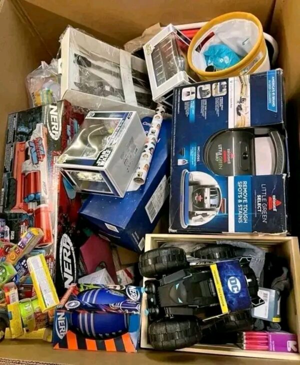 Target toys pallets All of the toys in these pallets are brand new 350 pieces