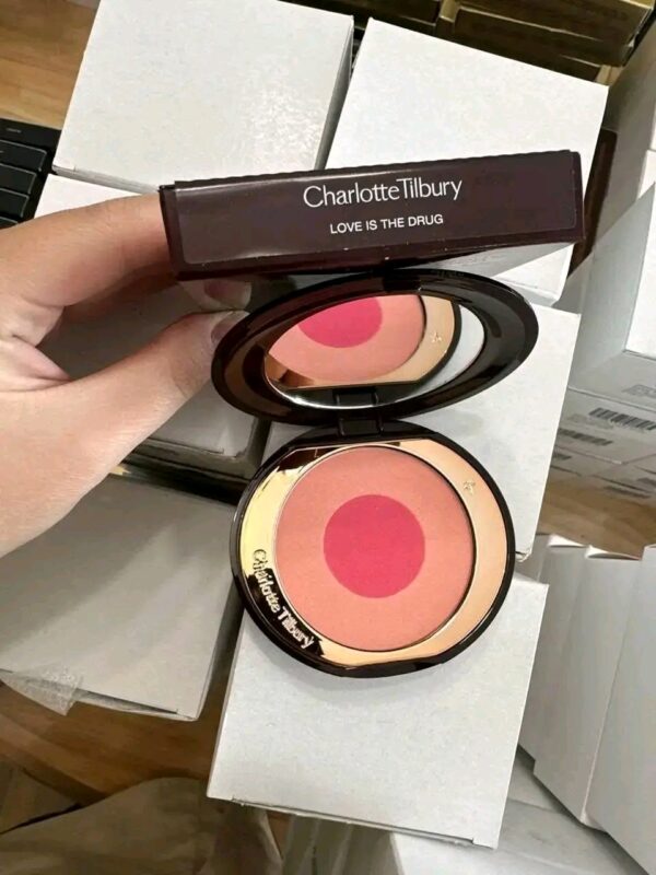 Wholesale Cosmetics Pallet - 1000-Piece Mixed Brand Name Makeup Lot