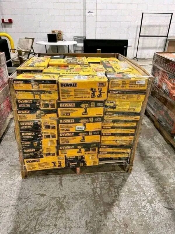 Tools pallet for sale  Approximately 85–90 brand new pieces
