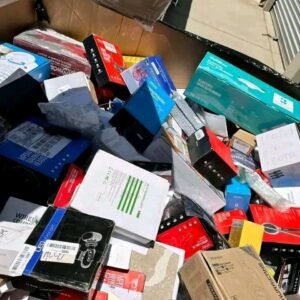 Electronic and general Stuff Great 200 pieces per pallet