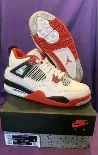 Wholesale Jordan Shoes Pallet - 100 Brand New Pairs - Universal Liquidation LLC