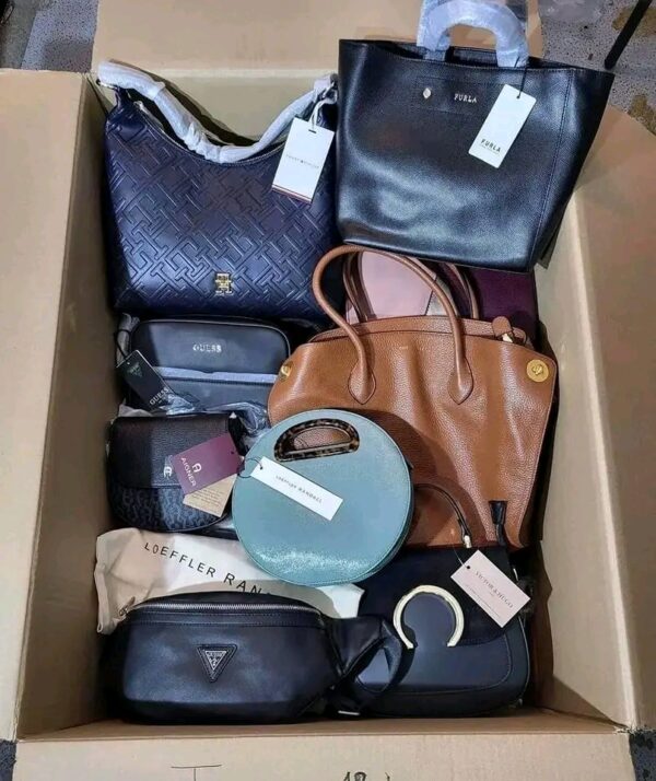 Wholesale Designer Handbag Pallet - 250PCS Mixed Authentic Luxury Brands