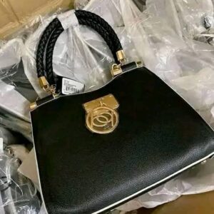 Wholesale Handbag Pallets for Resale