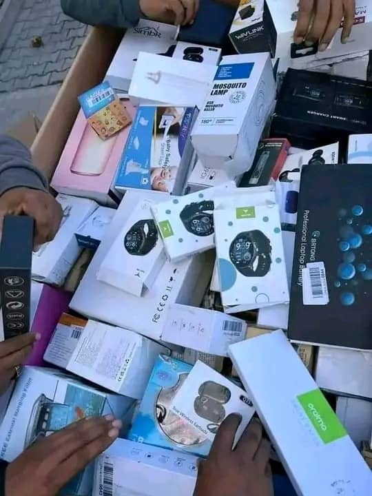 Wholesale Electronics Liquidation Pallet - Mixed Gadgets for Resale
