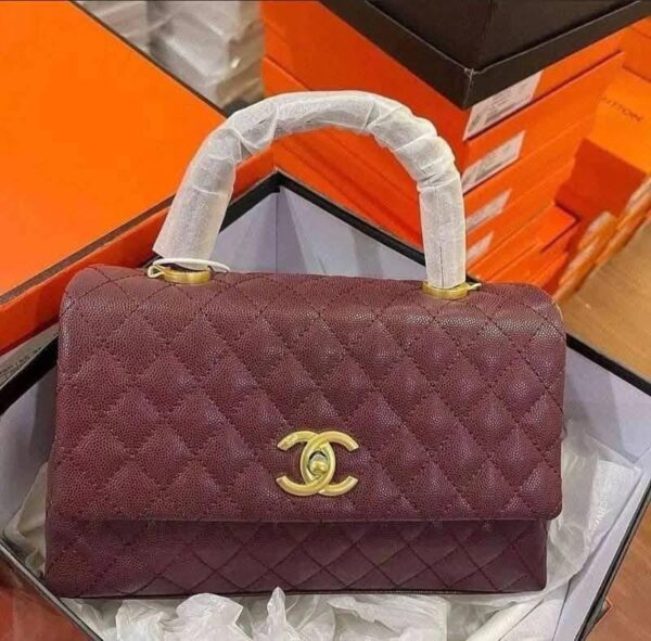 Wholesale Women's Handbag Pallet - 300 Units - Customer Returns & Overstock